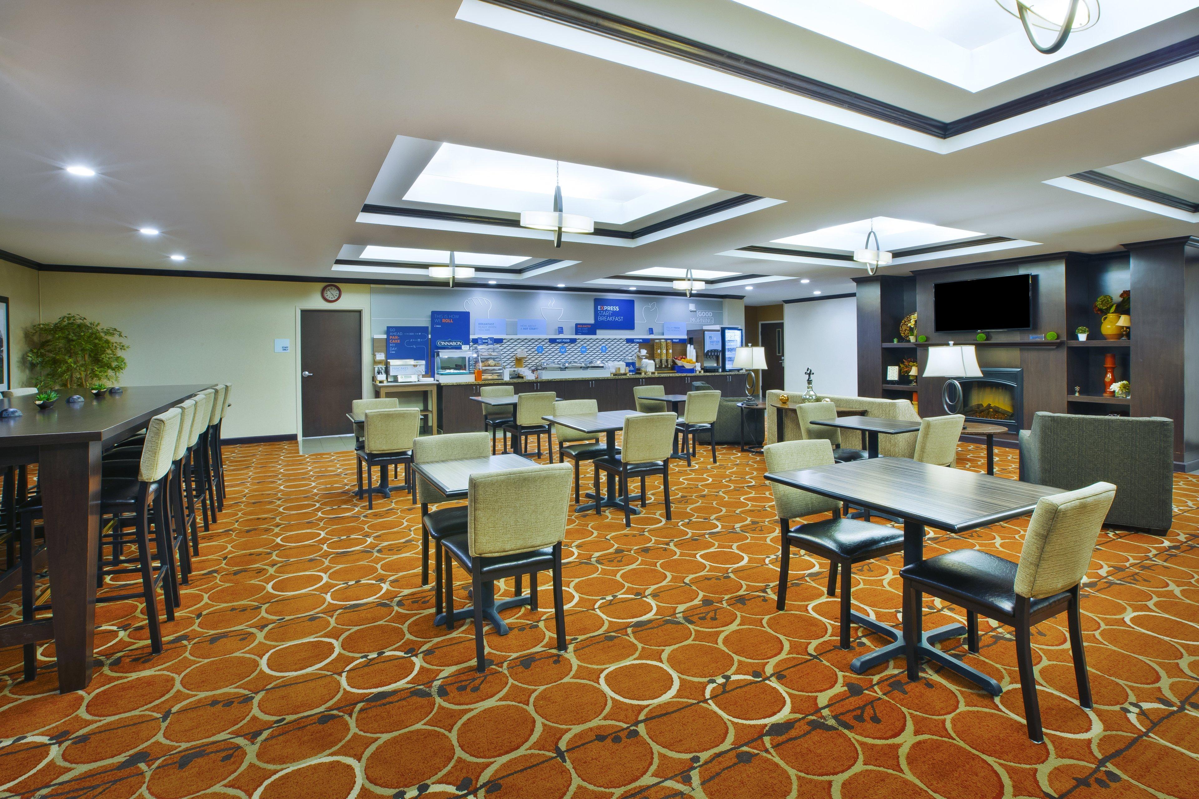 Holiday Inn Express & Suites Washington - Meadow Lands By Ihg Εξωτερικό φωτογραφία