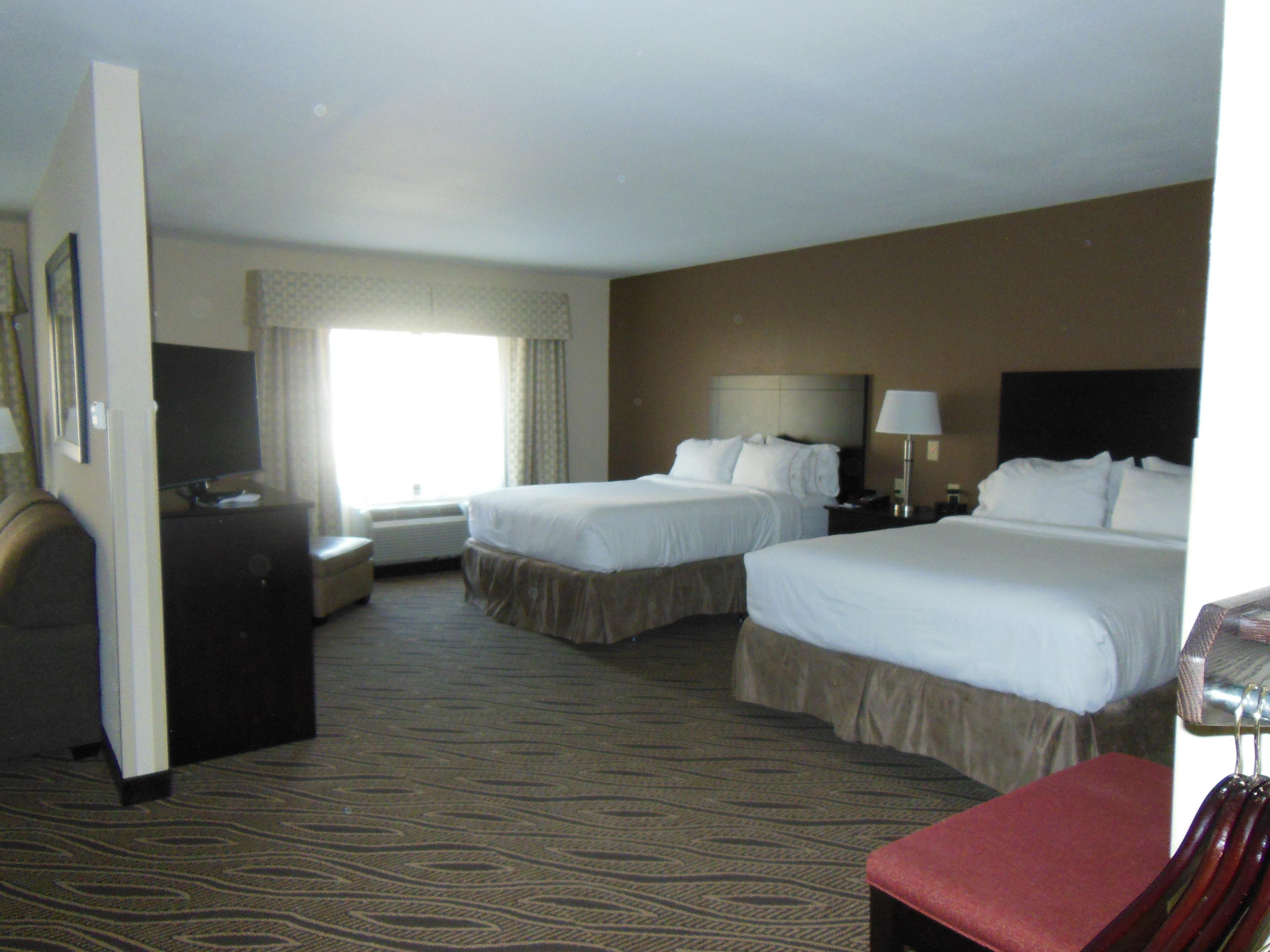 Holiday Inn Express & Suites Washington - Meadow Lands By Ihg Εξωτερικό φωτογραφία