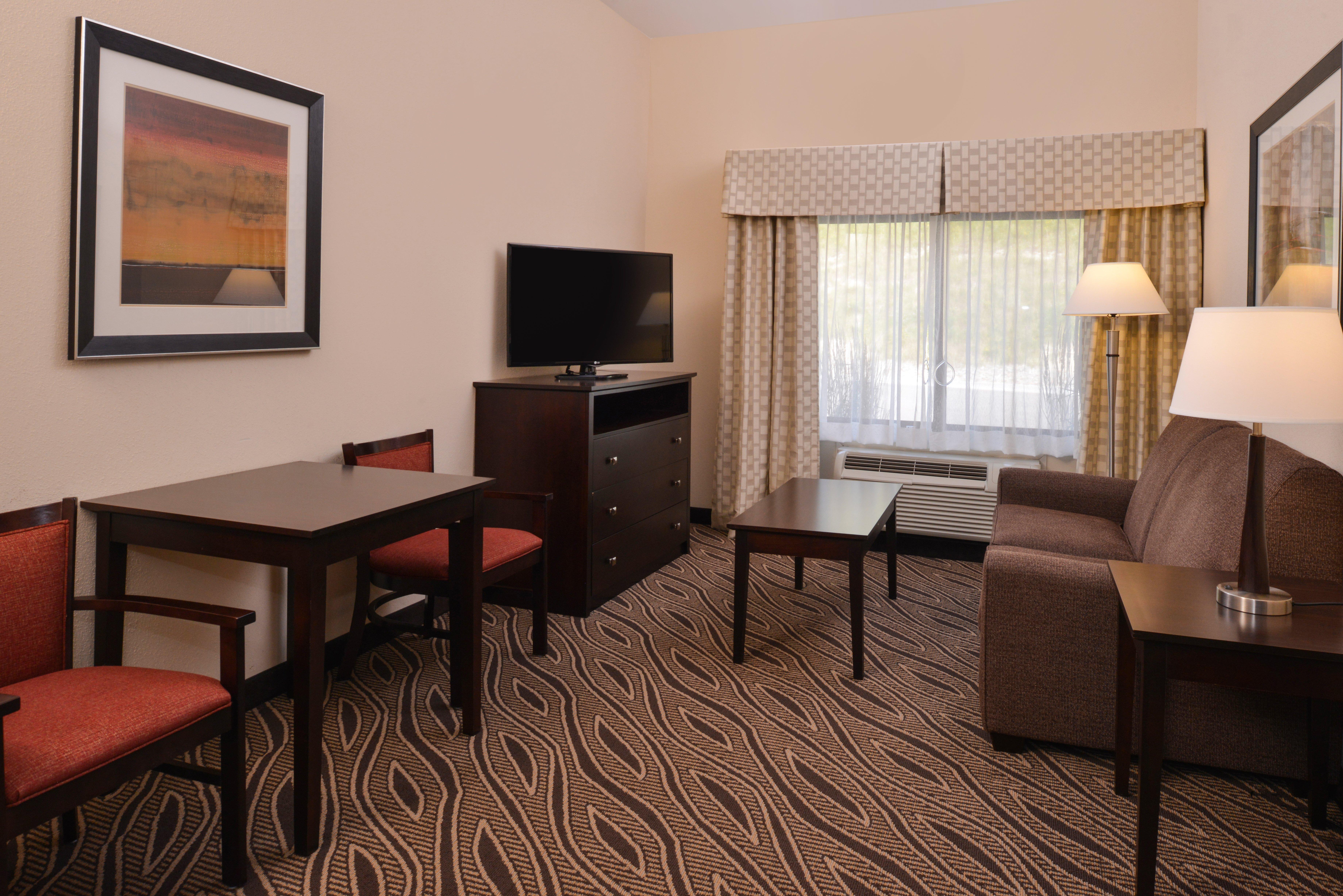 Holiday Inn Express & Suites Washington - Meadow Lands By Ihg Εξωτερικό φωτογραφία